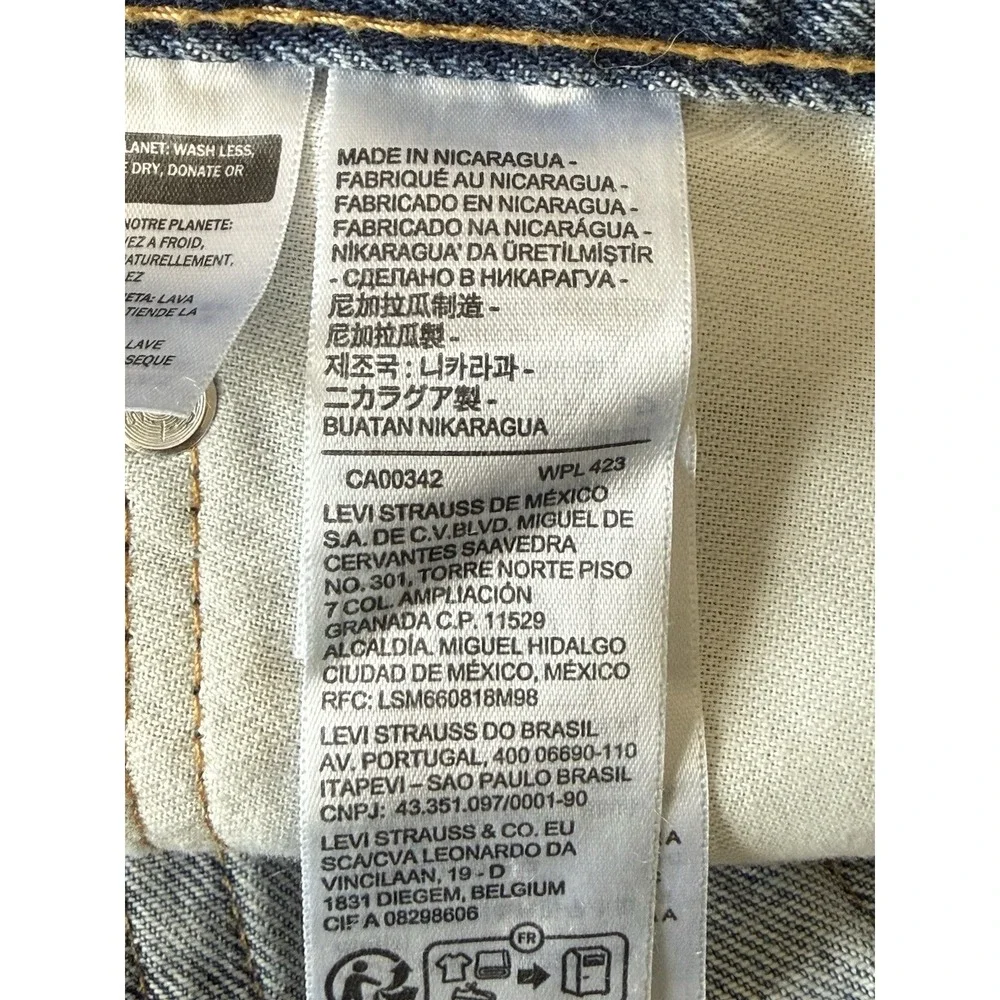 Levi's 550 Men's Relaxed Fit Jeans Stonewash Blue Denim 100% Cotton Sz 38x30 NWT